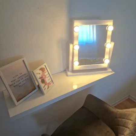 Tobys Place Апартаменты Пула