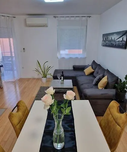 Tobys Place * Pula